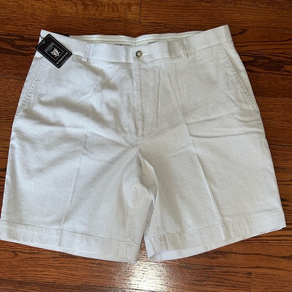 Oxford  golf striped stretch shorts 36 size - Picture 2 of 8